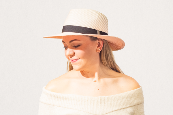 Luna Blush - Tau Collection