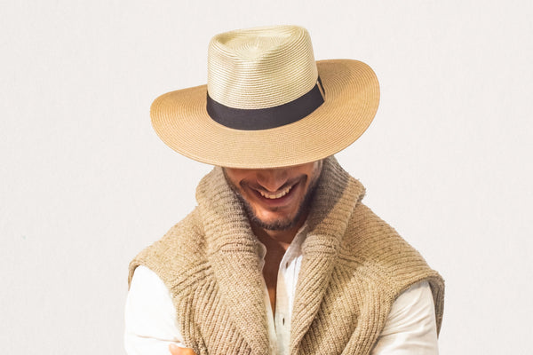 Luna Warm Grey- Tau Collection